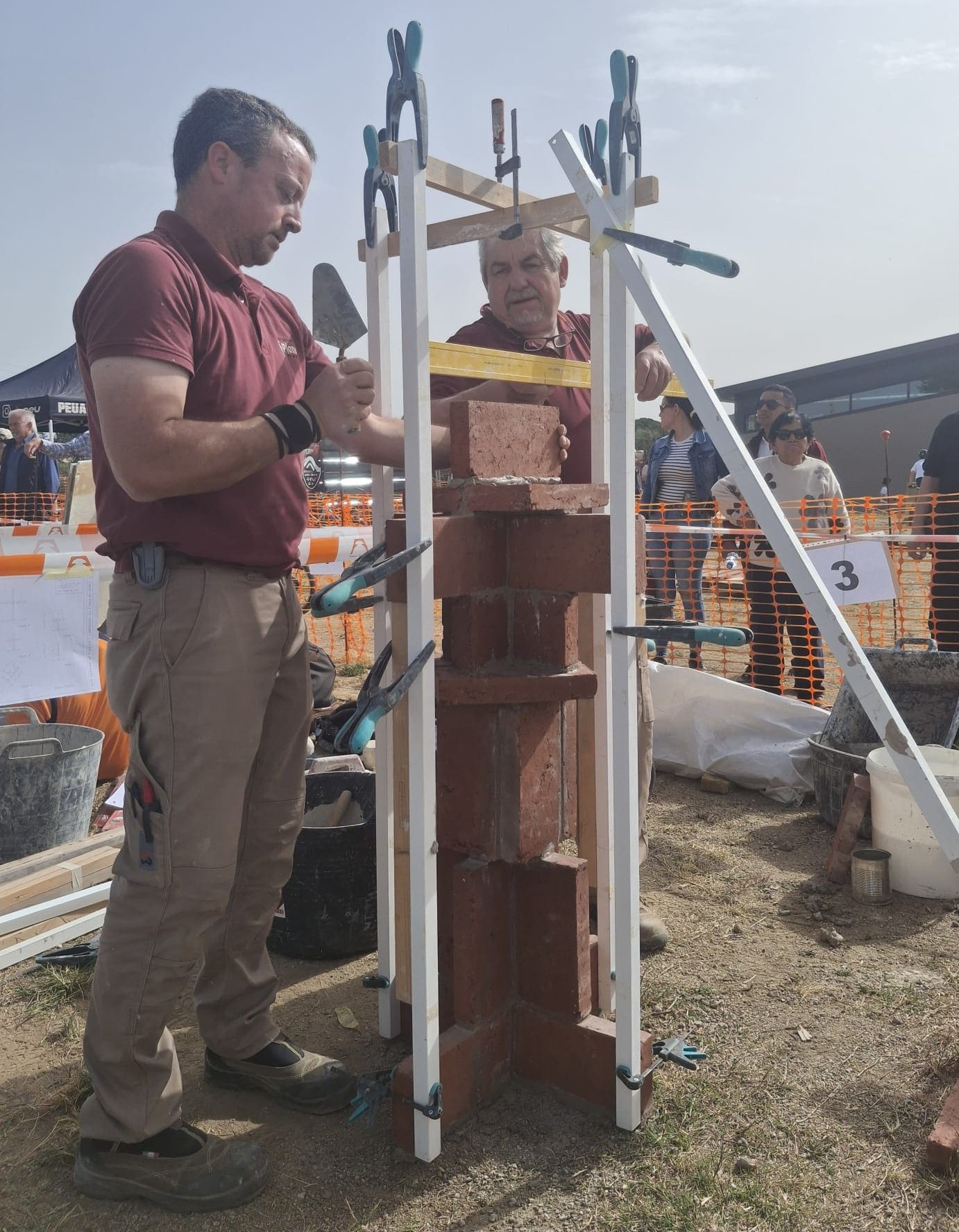 Campllong celebra el 27è Concurs de Paletes en el marc de la 42a Fira Comarcal de Primavera
